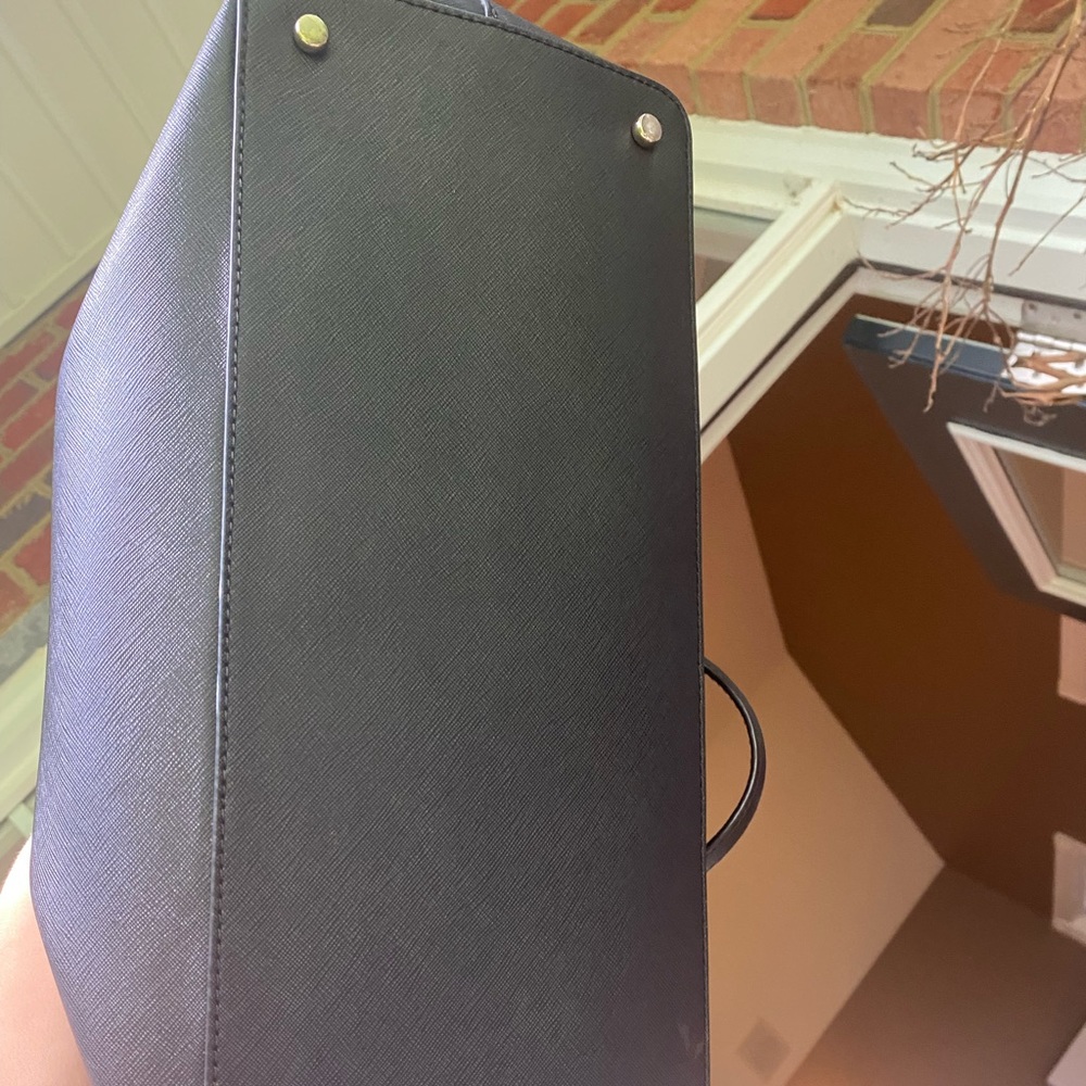 Kate Spade Purse - Picture 8 of 11